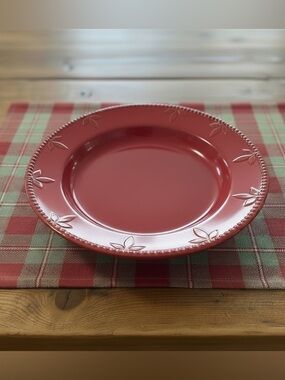 Signature Sorrento Ruby Red
Large 12" Round Rimmed Serving
Bowl By Debbie Segura